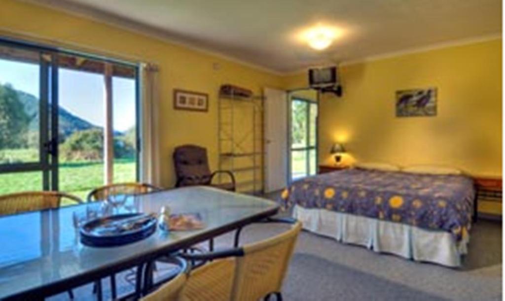 Smiths Farm Holiday Park Linkwater Chambre photo